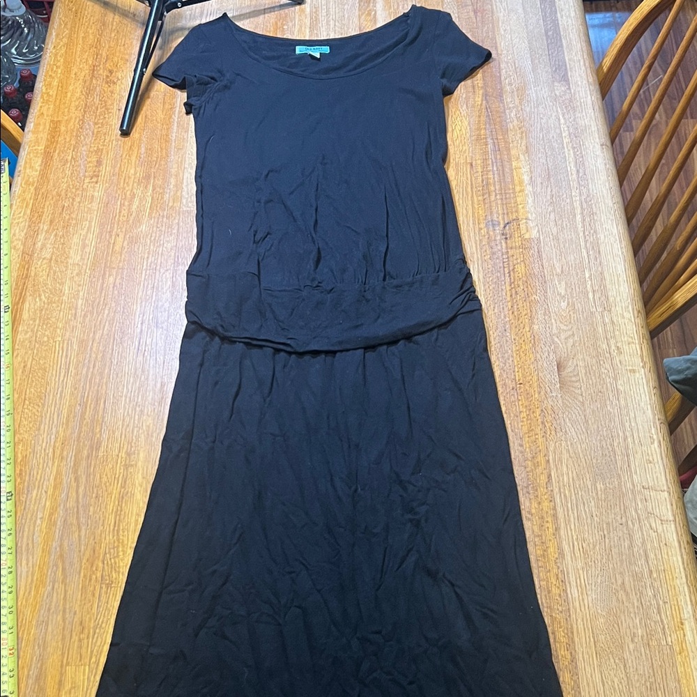 Old Navy Maternity Women Medium Solid Black short‎ Sleeve Round Neck Maxi Dress
